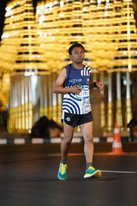 BIB: 3976
                            <button type="button" onclick="openModal(23189125)" class="btn btn-primary btn-sm float-right btn-popup" data-toggle="modal" data-target=".modal-high-quality">
                        <i class="fas fa-shopping-cart"></i> Add to Cart
                    </button>
                                            <button type="button" onclick="isThisMe(23189125, true)" class="btn btn-success btn-sm float-right btn-popup btn-isme hidden" data-toggle="tooltip" data-placement="bottom" title="นี่คือรูปของคุณใช่ไหม คลิกที่นี่เพื่อเอาเข้าอัลบั้ม">
                        <i class="fas fa-plus"></i> Add to album
                    </button>
                    <button type="button" onclick="isThisMe(23189125, false)" class="btn btn-warning btn-sm float-right btn-popup btn-isnotme hidden">
                        <i class="fas fa-ban"></i> Remove from album
                    </button>